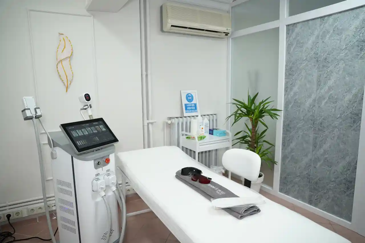 Gentle & Hygienic Bikini Care with 4-Wavelength Diode Ice Laser