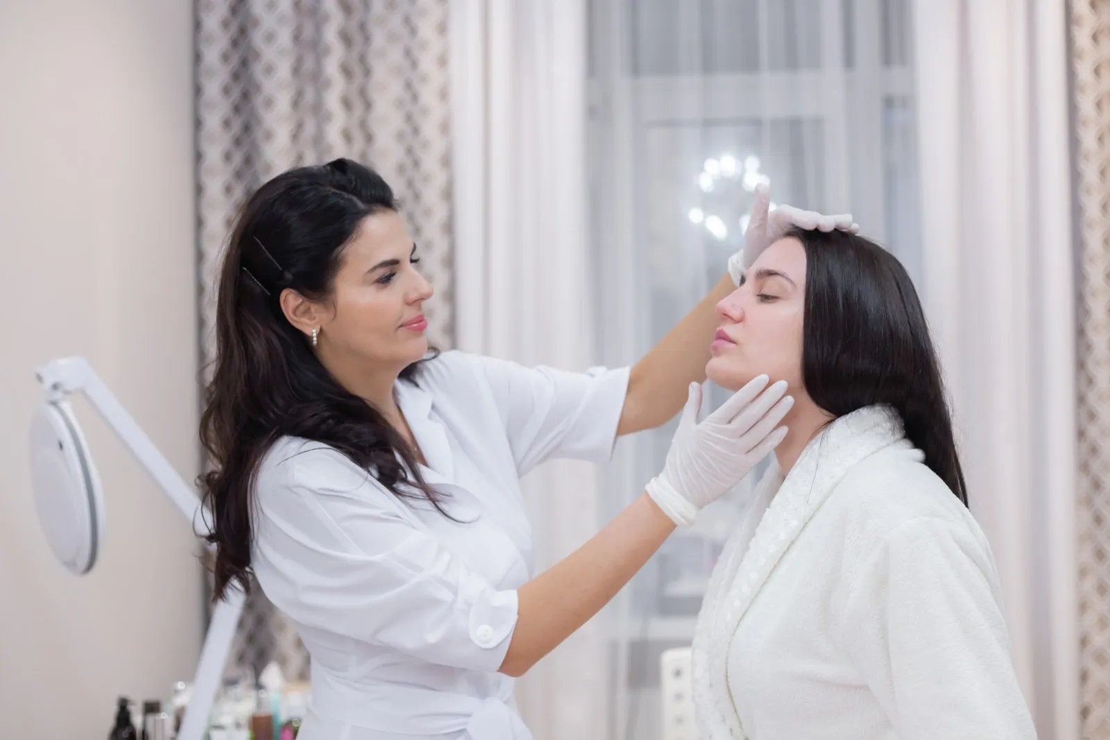 Cilt Tipinizi Nasıl Anlarsınız? Kuru, Yağlı, Karma ve Hassas Cilt Rehberi