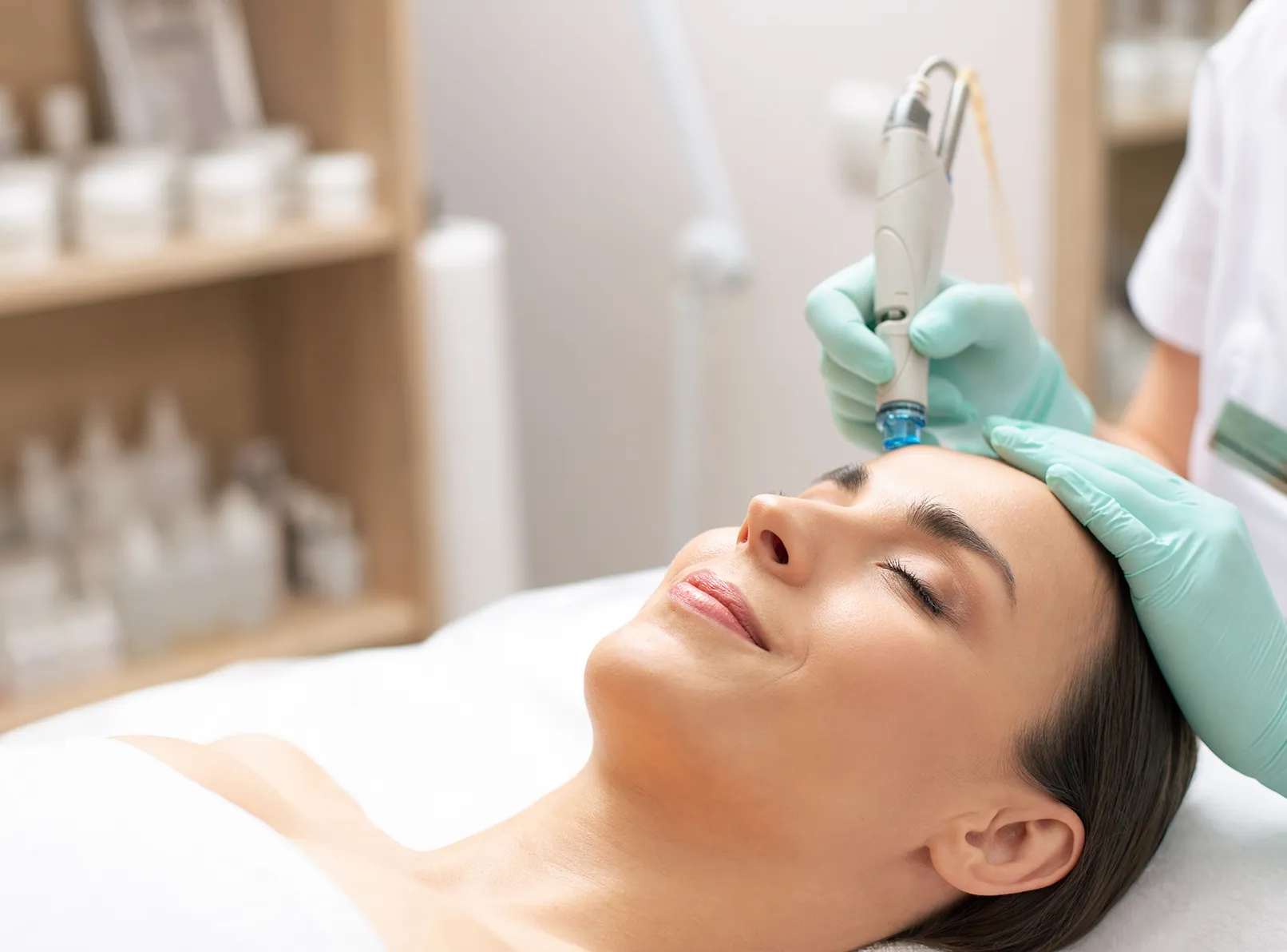 What Is Hydro Facial? Step-by-Step Deep Skin Cleansing Guide