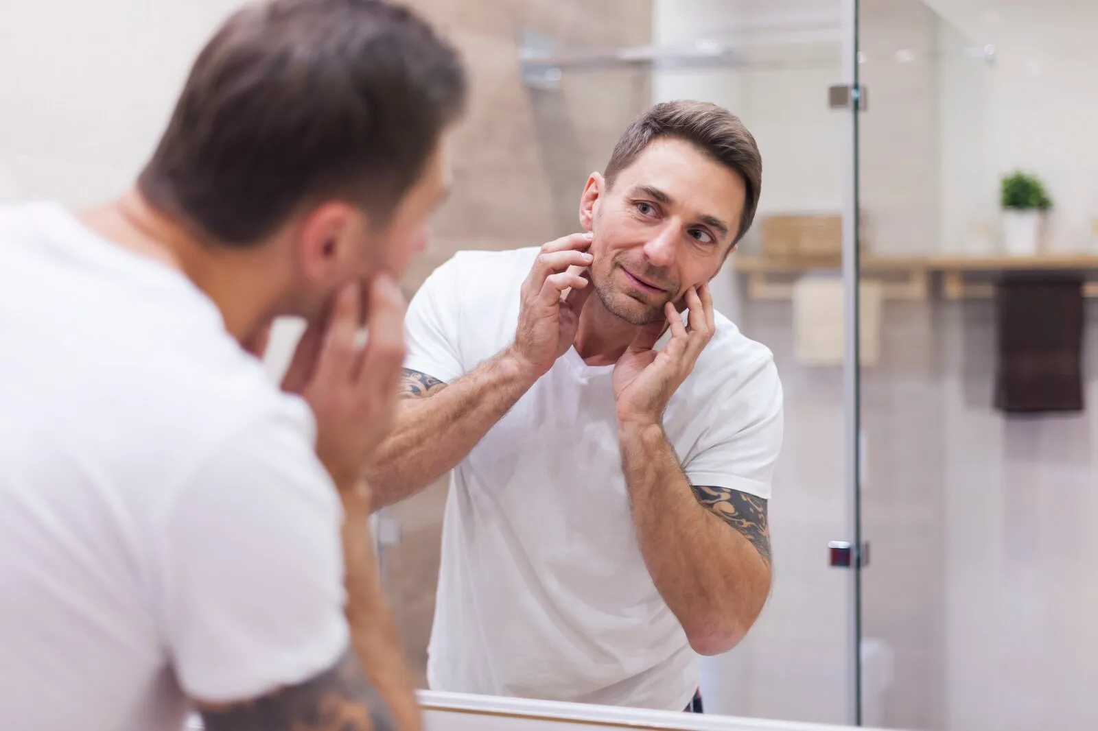Men's Skincare: Routine for Razor Irritation, Oiliness and Pores