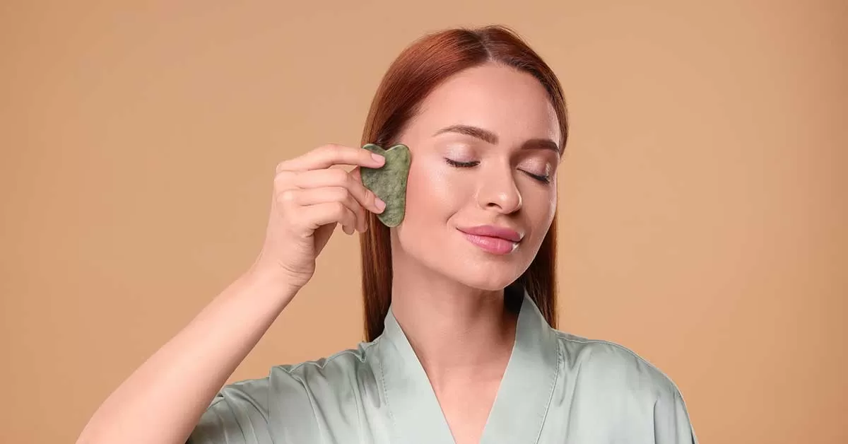 Rested and Radiant Facial Contours with Natural Stones