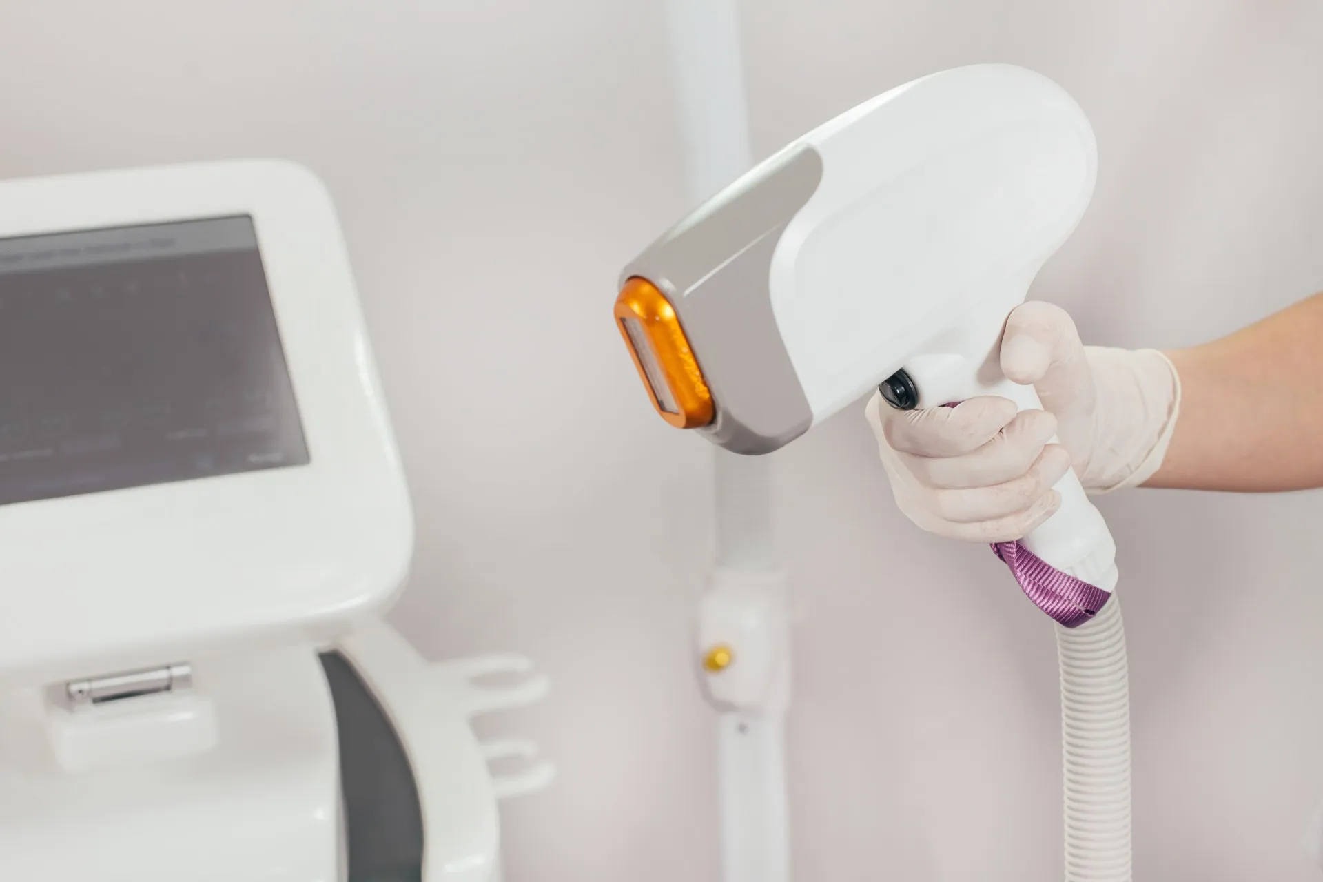 At-Home Laser Device or Professional Diode Laser? The Real Differences
