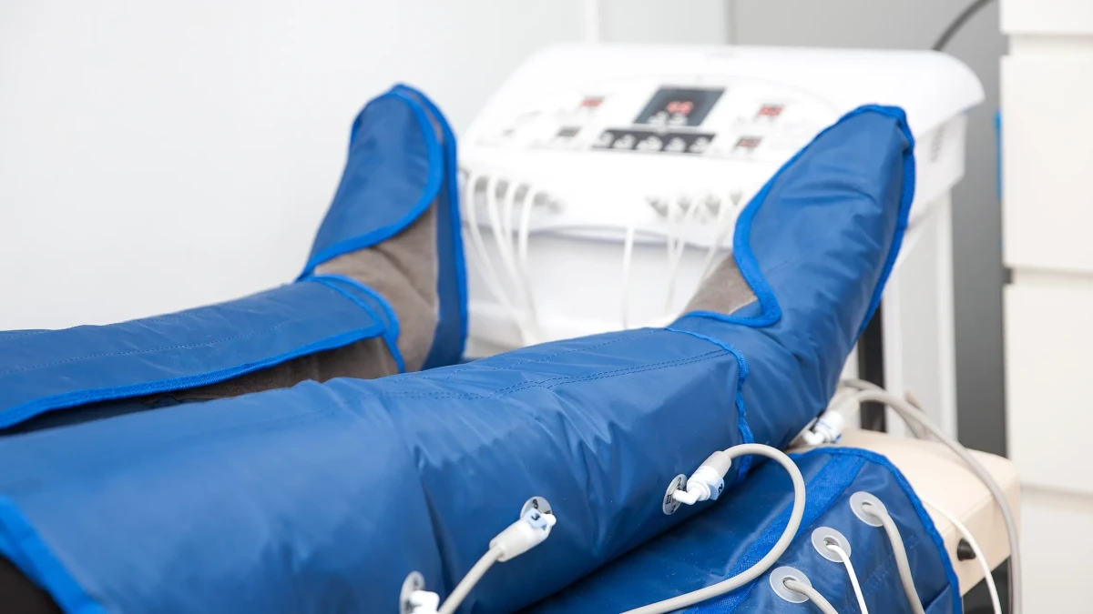 Targeted Slimming Techniques: A Guide to Device-Assisted Fat Reduction