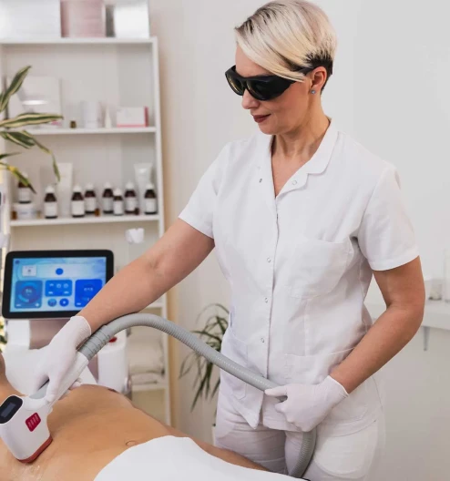 Erkek Lazer Epilasyon: Bilmeniz Gerekenler ve Uygulama Rehberi