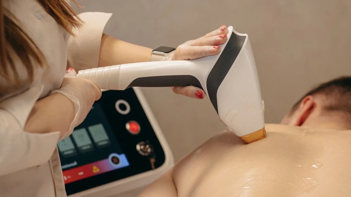 Men s Laser Hair Removal: Complete Guide for Back, Shoulders & Neck