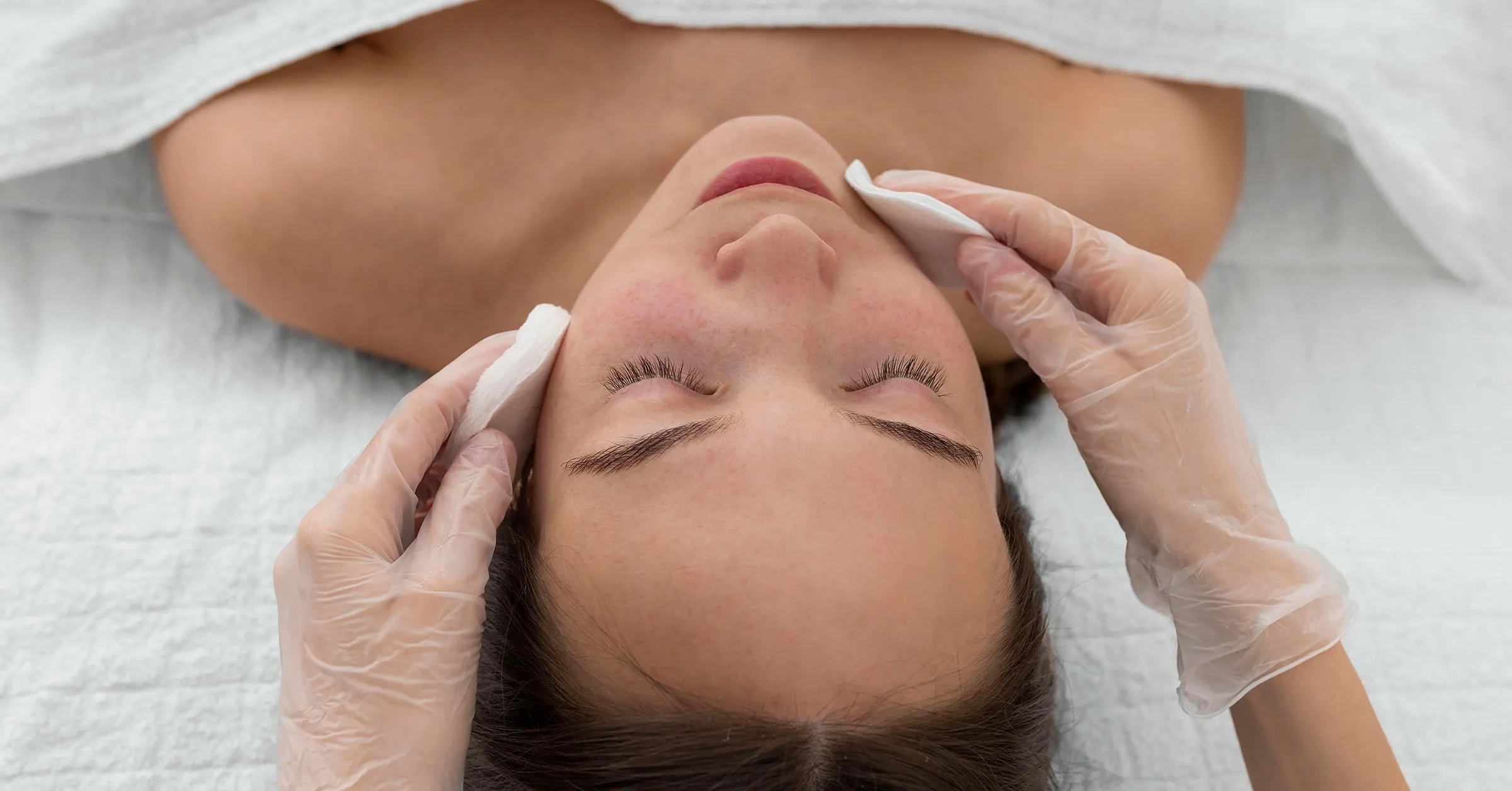 Genosys SnowCell Spot Treatment: How It Works and Who It Suits