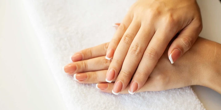 Permanent Nail Polish for Broken Nails: Repair Without Cutting